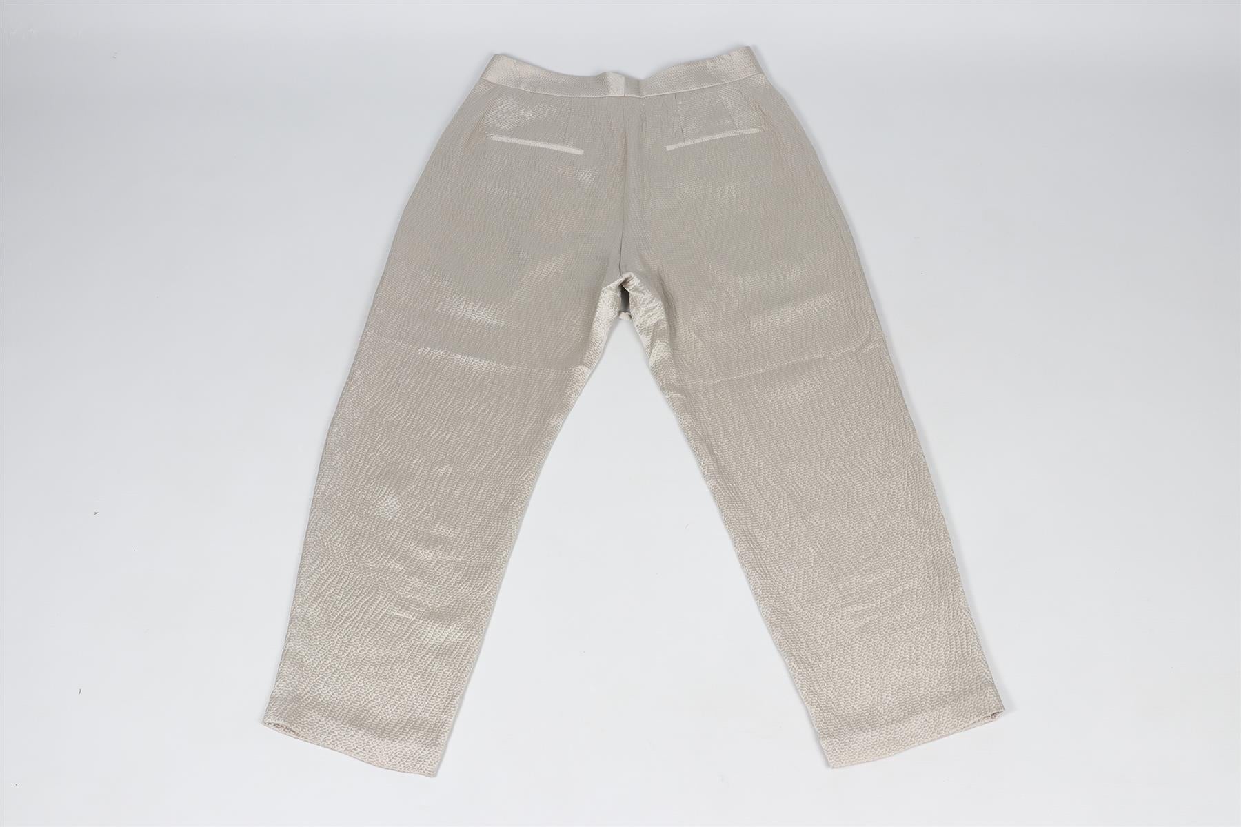 MAIYET GREY SILK STRAIGHT LEG PANTS US 0 UK 4