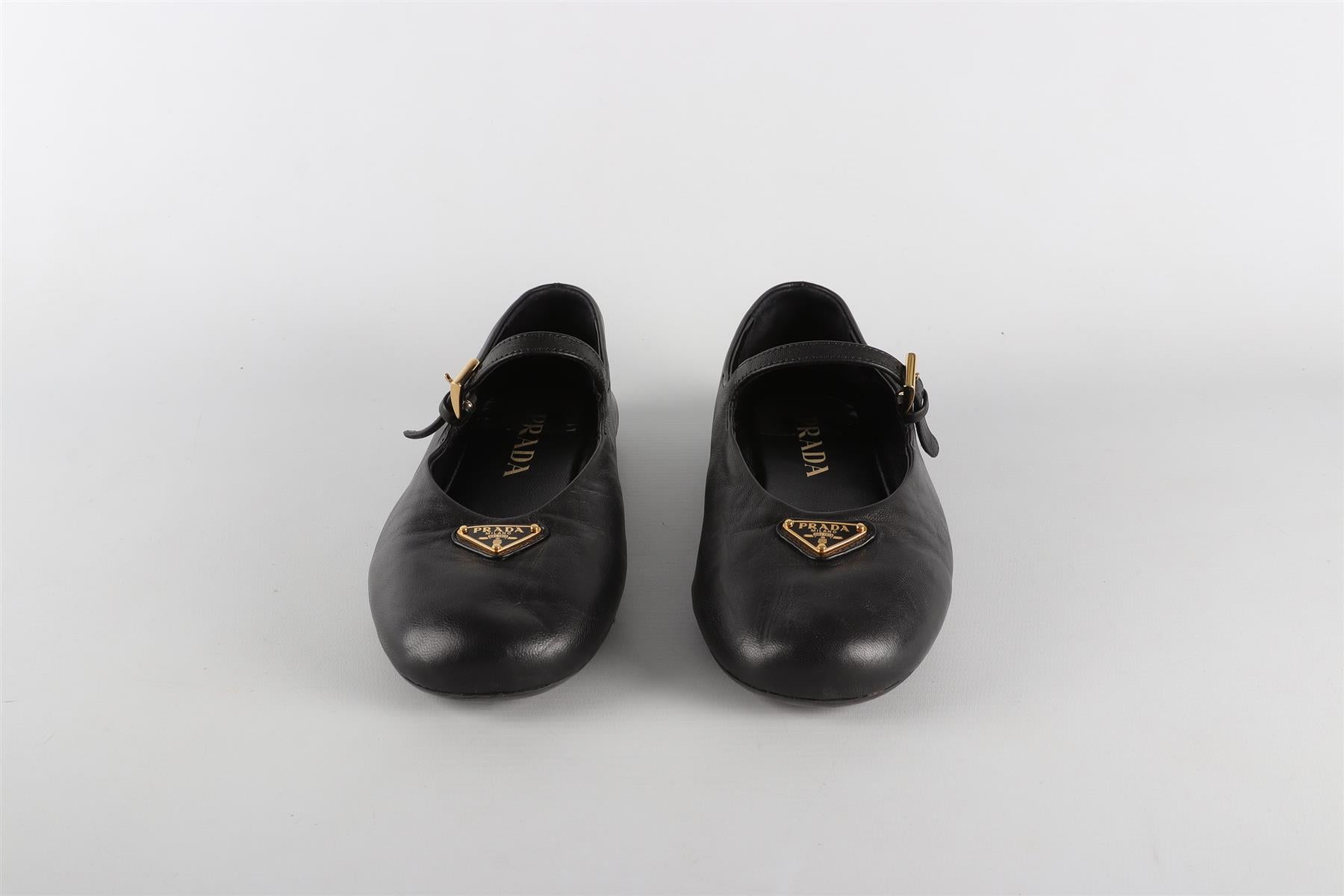 PRADA BLACK LEATHER BALLET FLATS EU 36