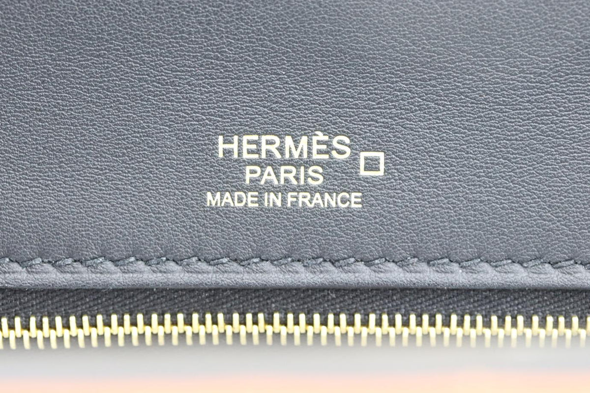 HERMÈS 2020 24/24 29CM TOGO LEATHER, ALLIGATOR AND SWIFT LEATHER BAG
