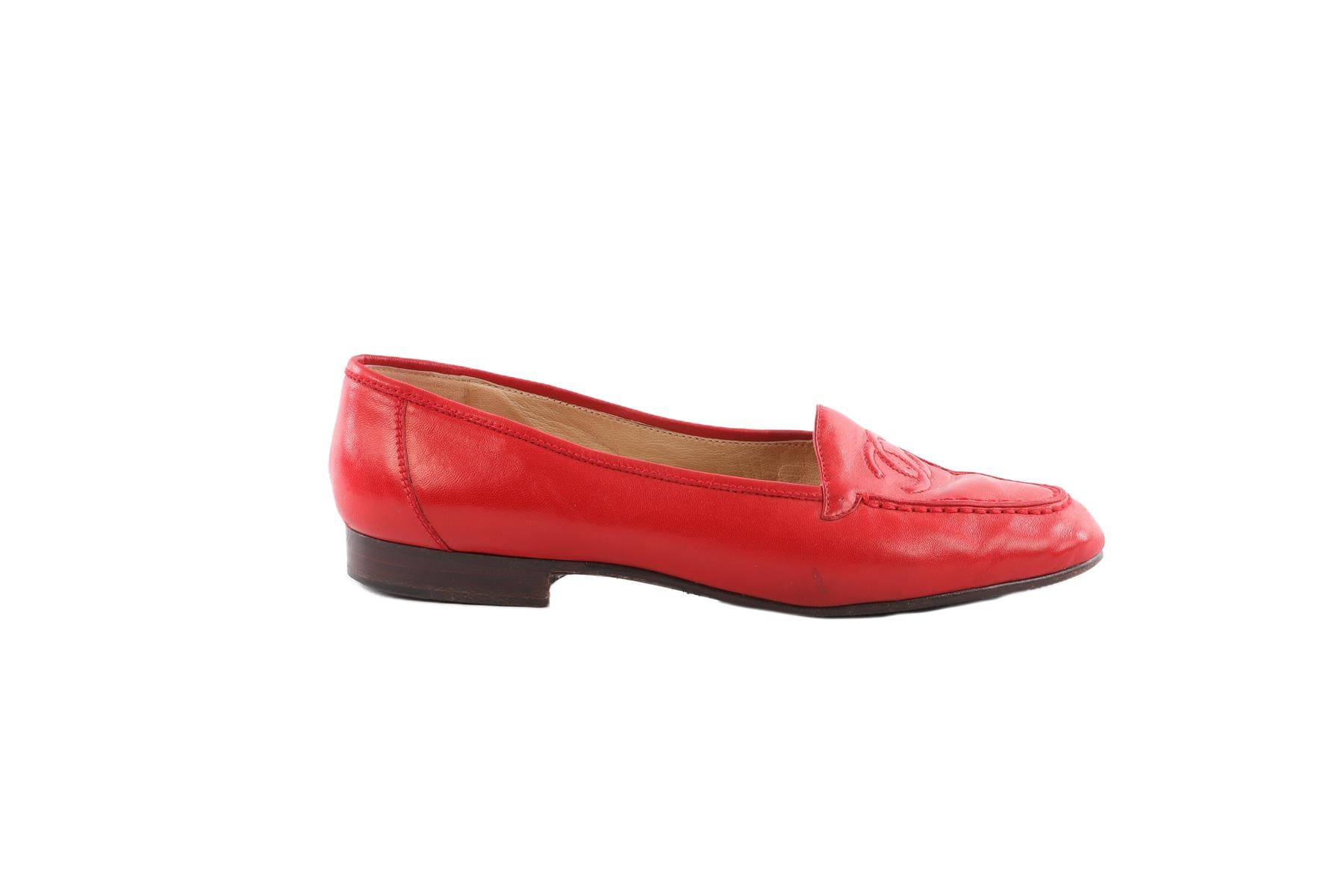 CHANEL RED VINTAGE CC LEATHER LOAFERS EU 39.5 UK 6.5 US 9.5