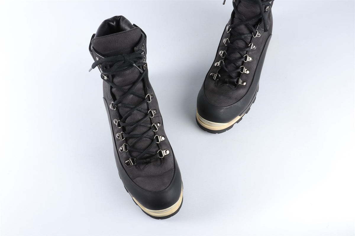 LOUIS VUITTON BLACK MEN'S ALPINIST LEATHER ANKLE BOOTS EU 42.5 UK 8.5 US 9.5