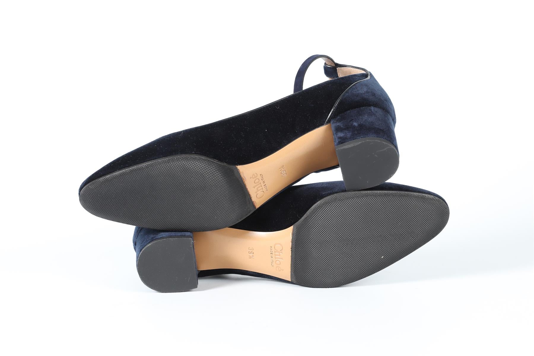 CHLOÈ NAVY VELVET PUMPS EU 39.5 UK 6.5 US 9.5