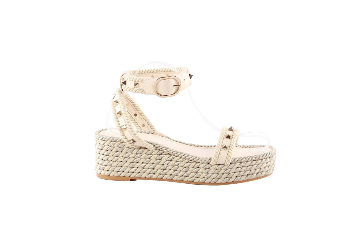 VALENTINO GARAVANI CREAM ROCKSTUD LEATHER ESPADRILLE WEDGE SANDALS EU 38 UK 5 US 8