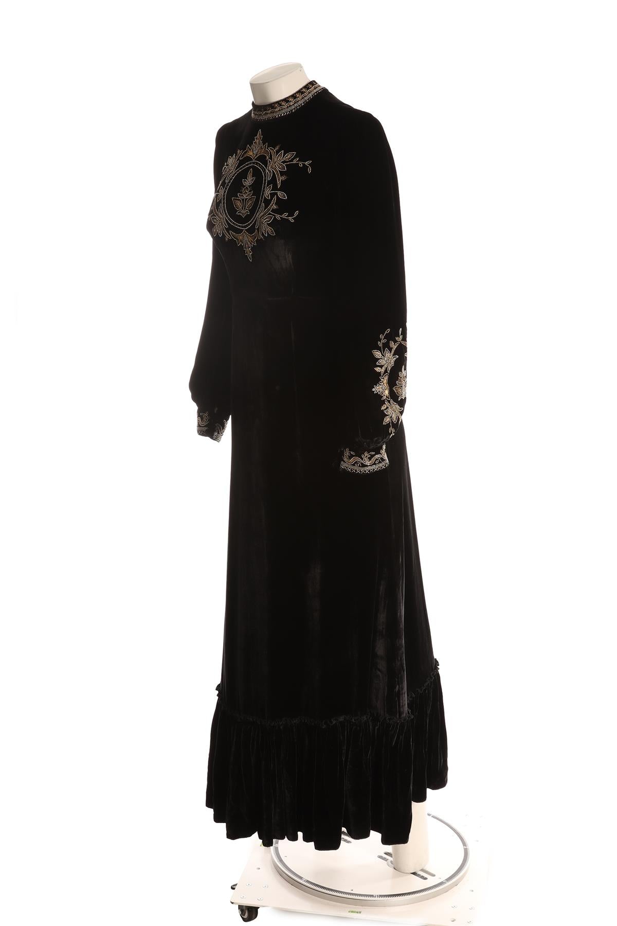 MUZUNGU SISTERS BLACK VELVET MAXI DRESS XSMALL