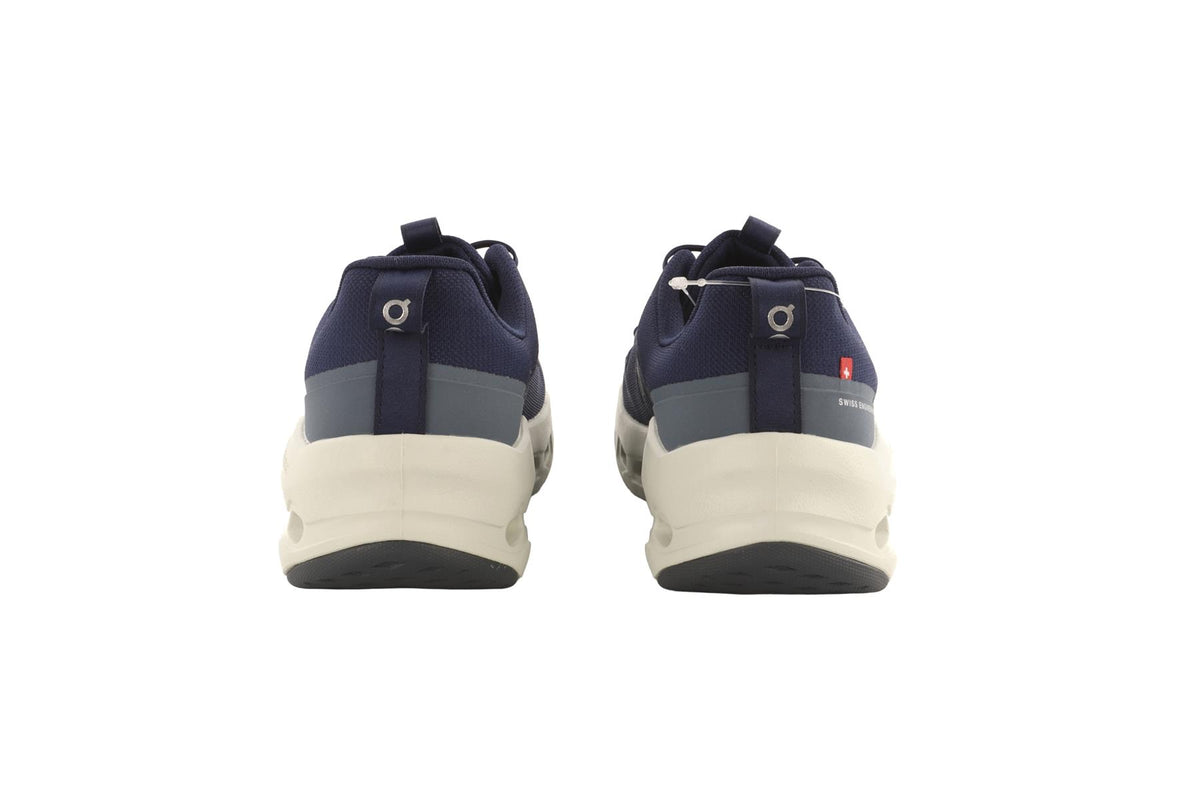 ON RUNNING NAVY CLOUDLEAP SNEAKERS EU 38 UK 5 US 5.5