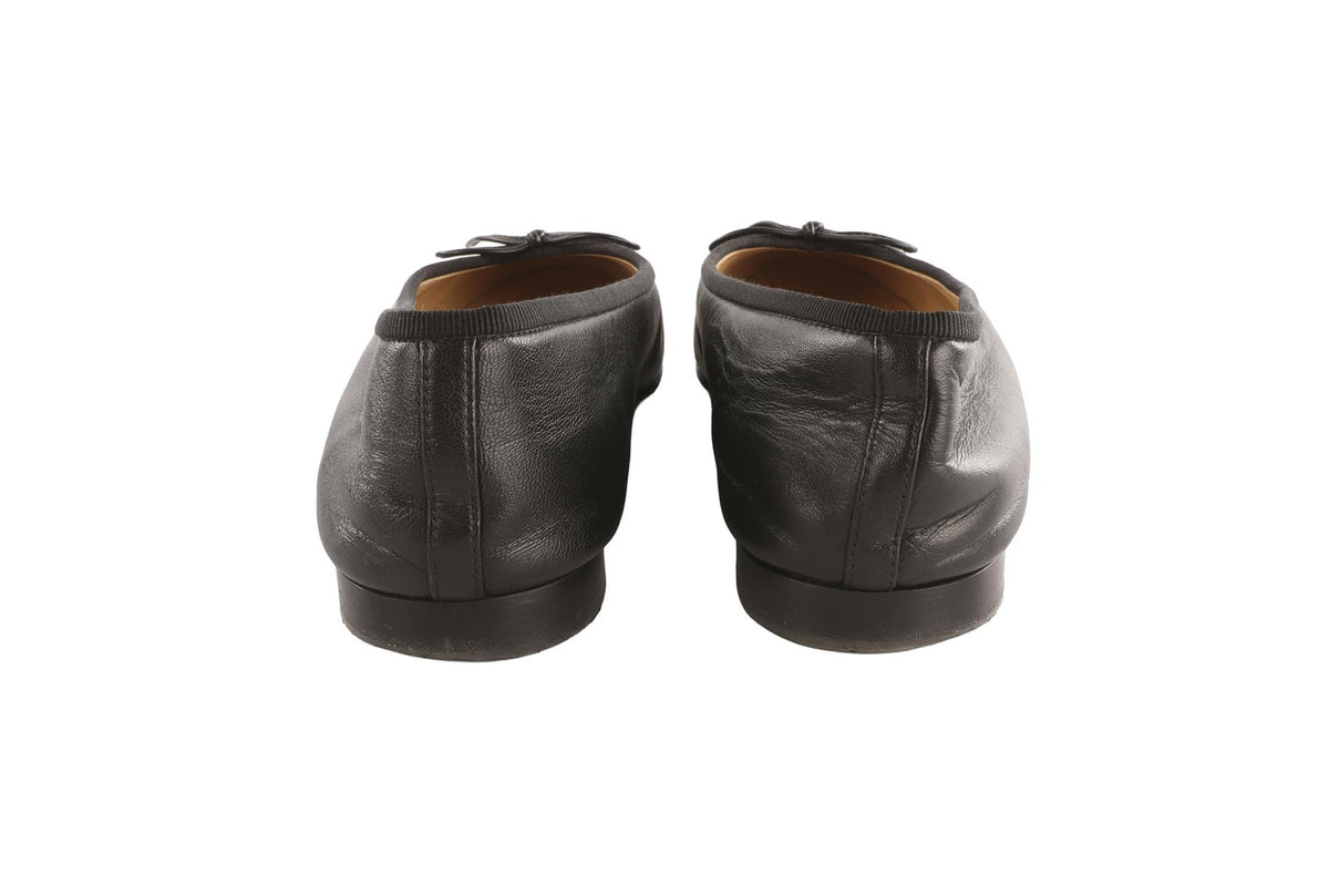 CHANEL BLACK LEATHER BALLET FLATS EU 38.5 UK 5.5 US 8.5