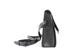 CHANEL BLACK 2000 - 2002 LEATHER SHOULDER BAG