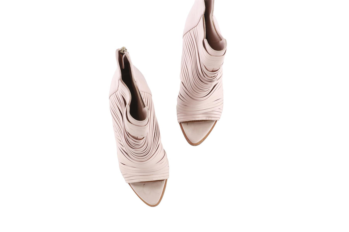 GIVENCHY PINK LEATHER ANKLE BOOTS EU 38.5 UK 5.5 US 8.5