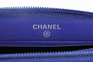 CHANEL BLUE 2014-2015 CC PATENT LEATHER WALLET