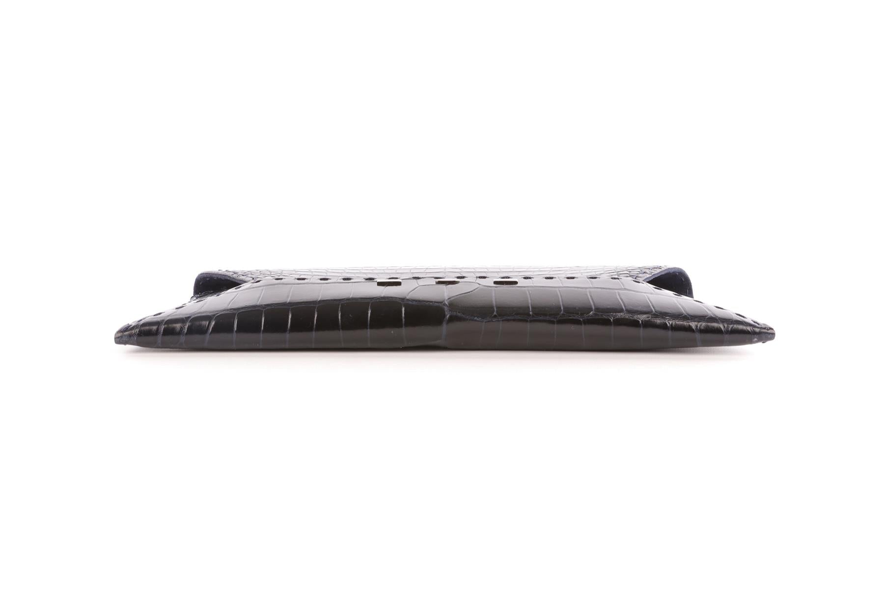 VBH NAVY CROCODILE CLUTCH
