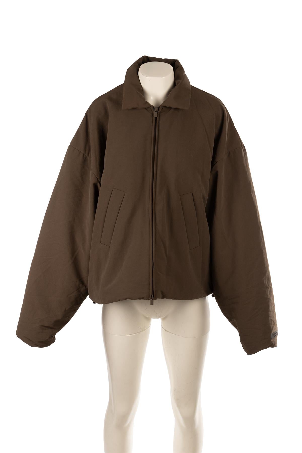 FEAR OF GOD ESSENTIALS BROWN SHELL JACKET SMALL