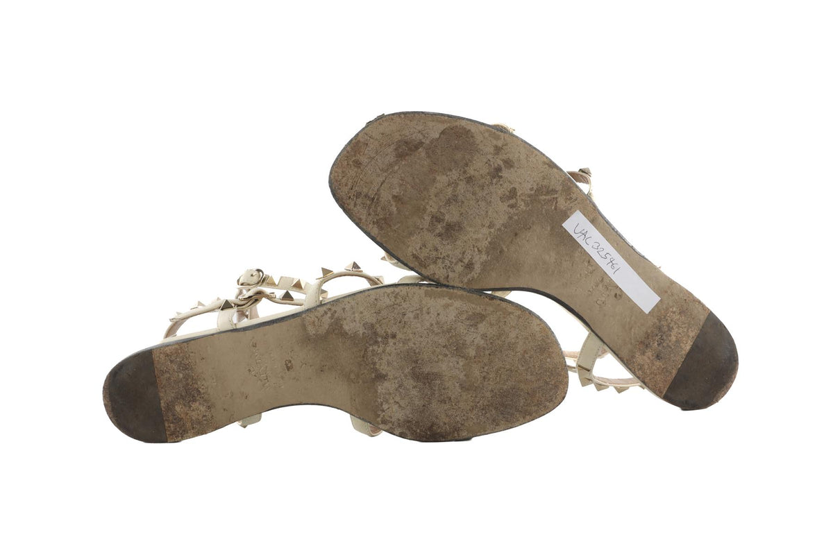 VALENTINO GARAVANI IVORY ROCKSTUD LEATHER SANDALS EU 39 UK 6 US 9