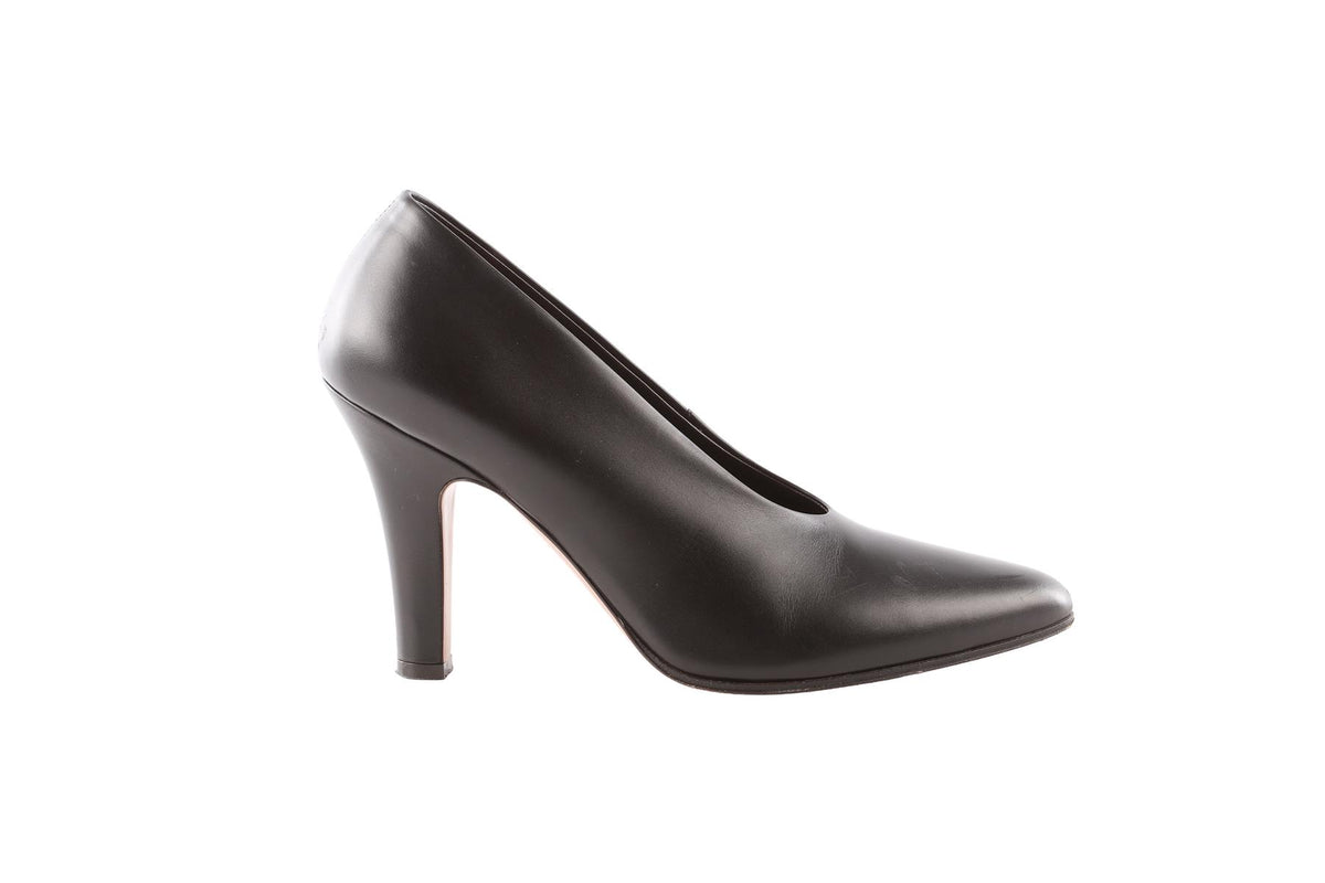 THE ROW BLACK LEATHER PUMPS EU 39 UK 6 US 9