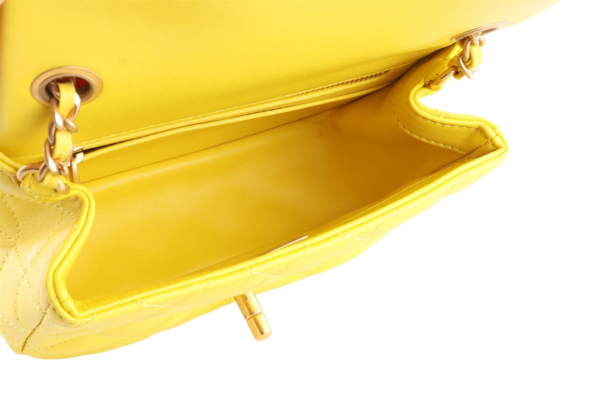 CHANEL YELLOW 2023 PEARL CRUSH SQUARE MINI QUILTED LEATHER SHOULDER BAG
