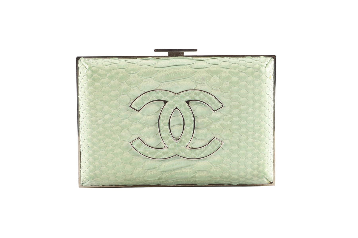 CHANEL GREEN 2012 CC PYTHON CLUTCH