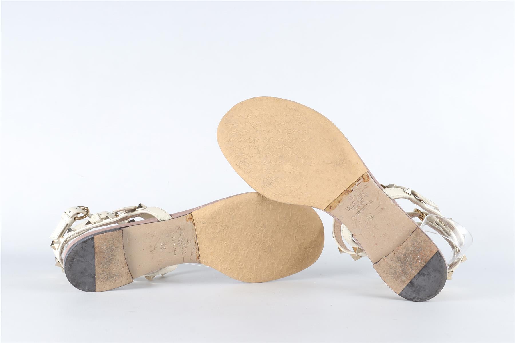 VALENTINO GARAVANI CREAM ROCKSTUD LEATHER SANDALS EU 38 UK 5 US 8