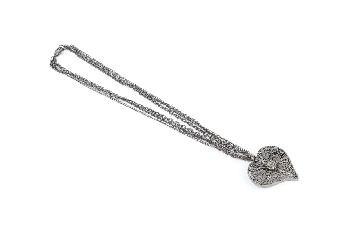 CHANEL GREY 2015 CC CHAIN NECKLACE