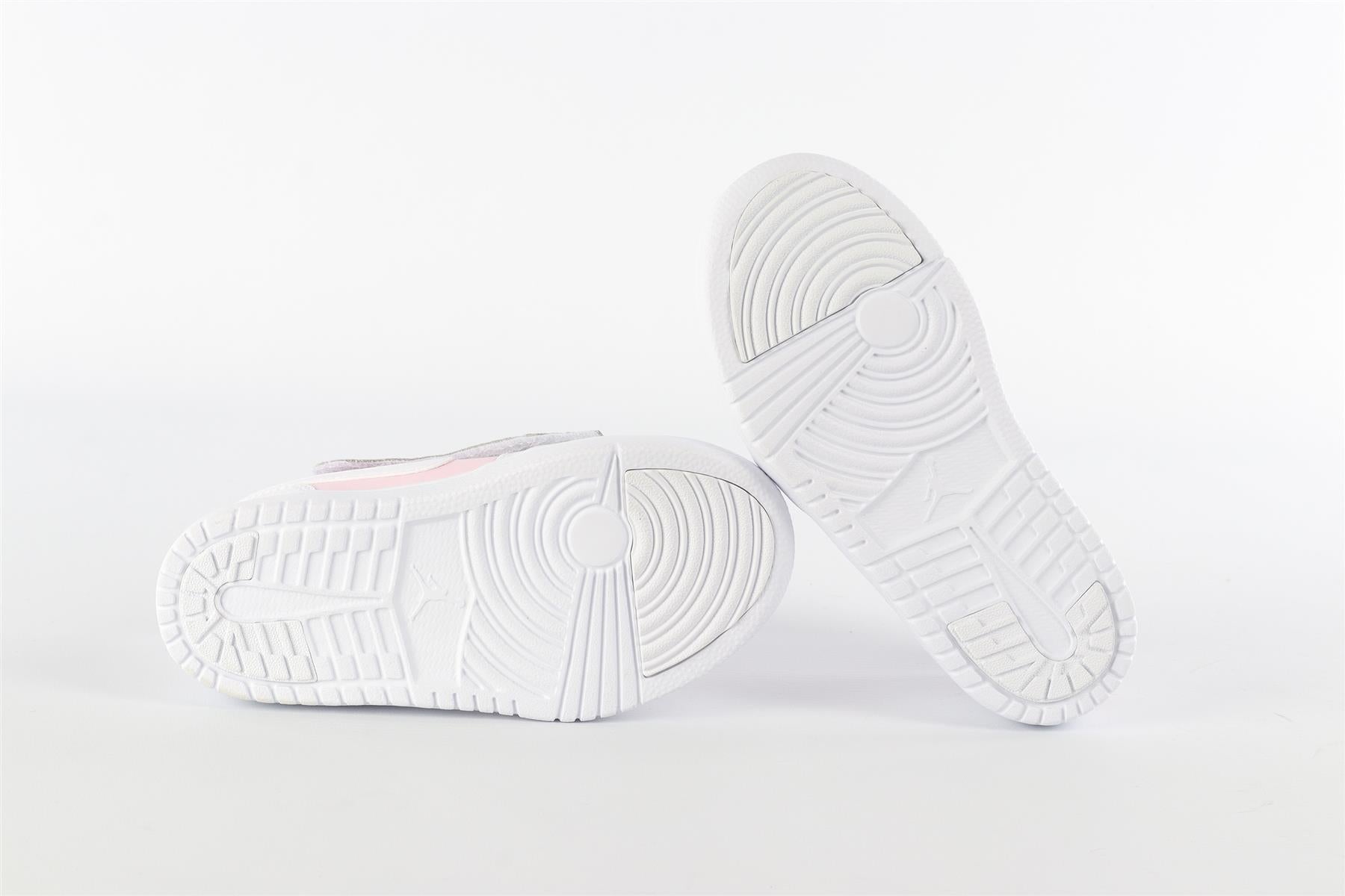 NIKE PINK GIRLS TRAINERS EU 29 UK 11 US 11.5
