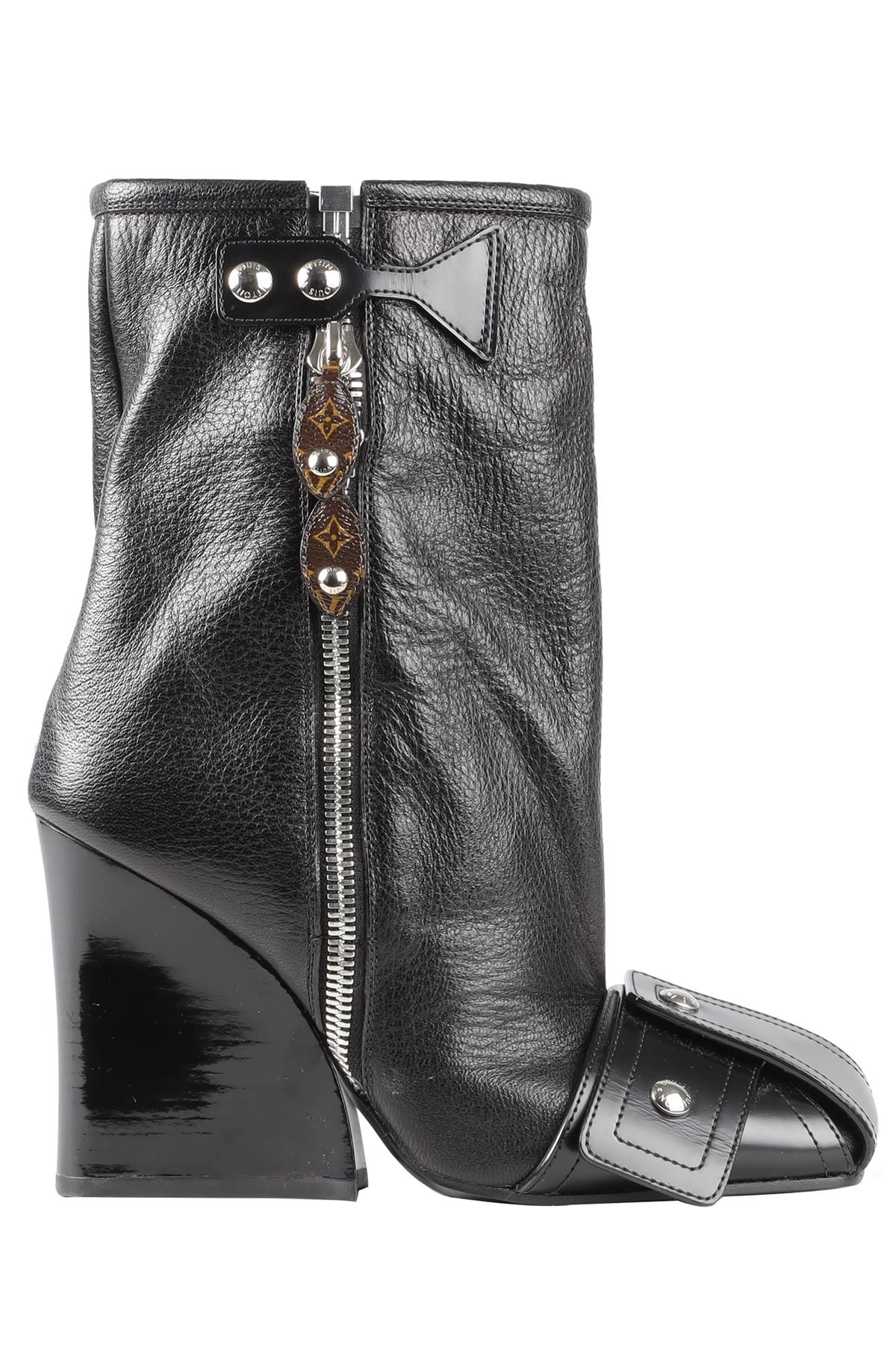 LOUIS VUITTON BLACK PATTI LEATHER ANKLE BOOTS EU 39 UK 6.5 US 9.5