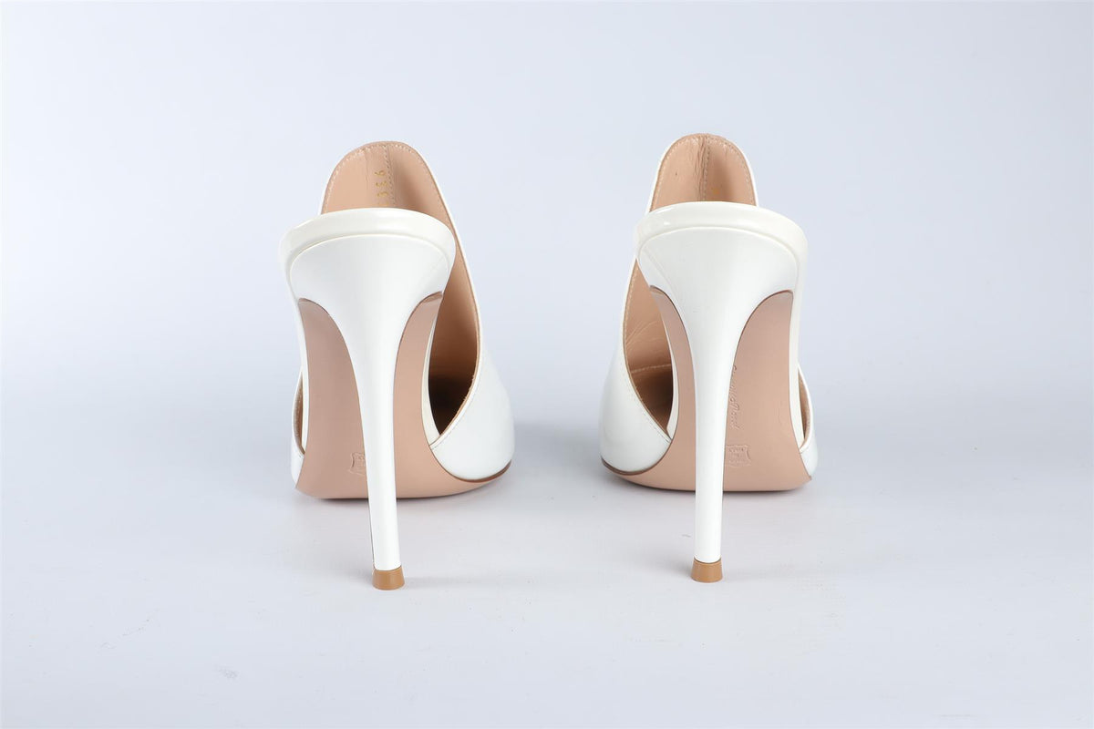 GIANVITO ROSSI WHITE PATENT LEATHER MULES EU 37 UK 4 US 7