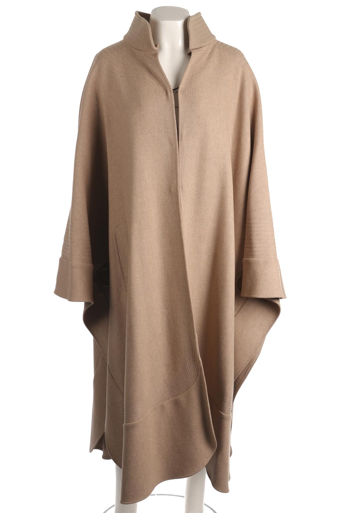 CHLOÉ BEIGE WOOL CAPE FR 34 UK 8