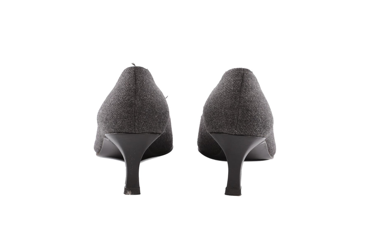STUART WEITZMAN GREY VINTAGE FELT PUMPS US 7 EU 37 UK 4
