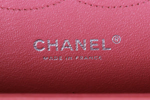 CHANEL 2012 CLASSIC JUMBO DOUBLE FLAP QUILTED LEATHER SHOULDER BAG