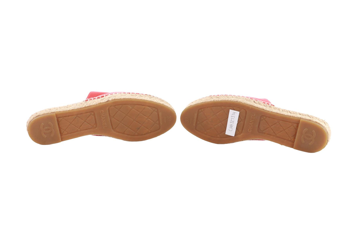 CHANEL PINK CC LEATHER ESPADRILLE MULES EU 39 UK 6 US 9
