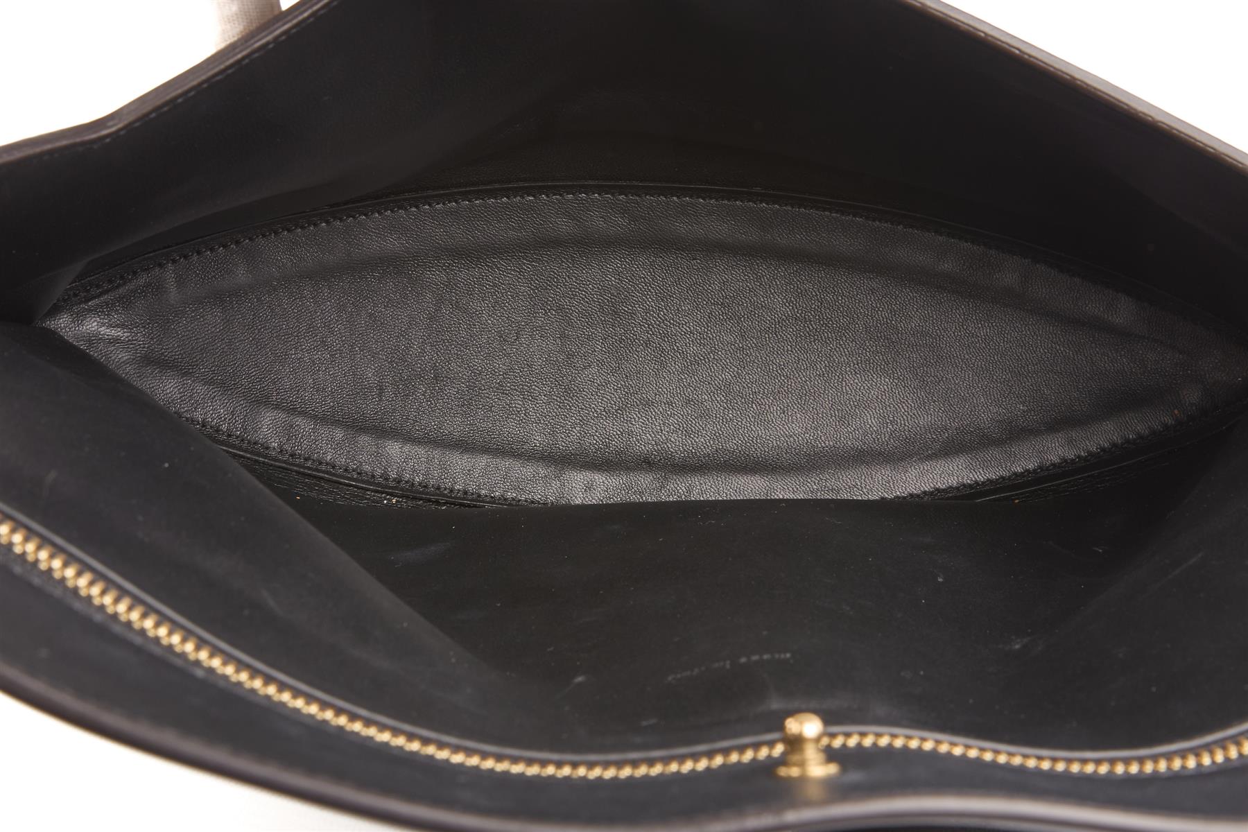 CELINE BLACK CURVE LEATHER CLUTCH