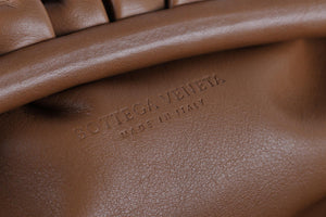 BOTTEGA VENETA BROWN POUCH LARGE LEATHER CLUTCH