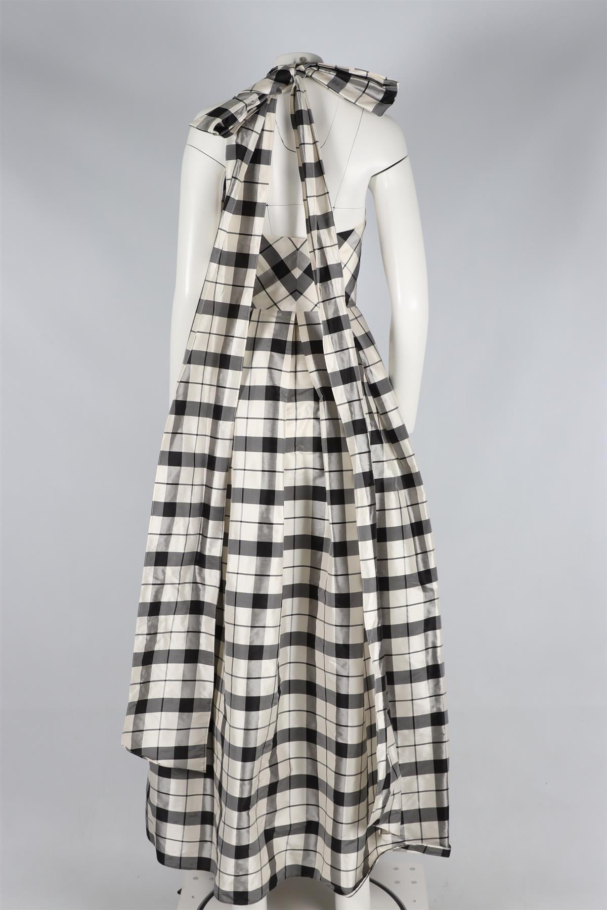 CH CAROLINA HERRERA BLACK AND WHITE CHECKED TAFFETA MAXI DRESS US 0 UK 4