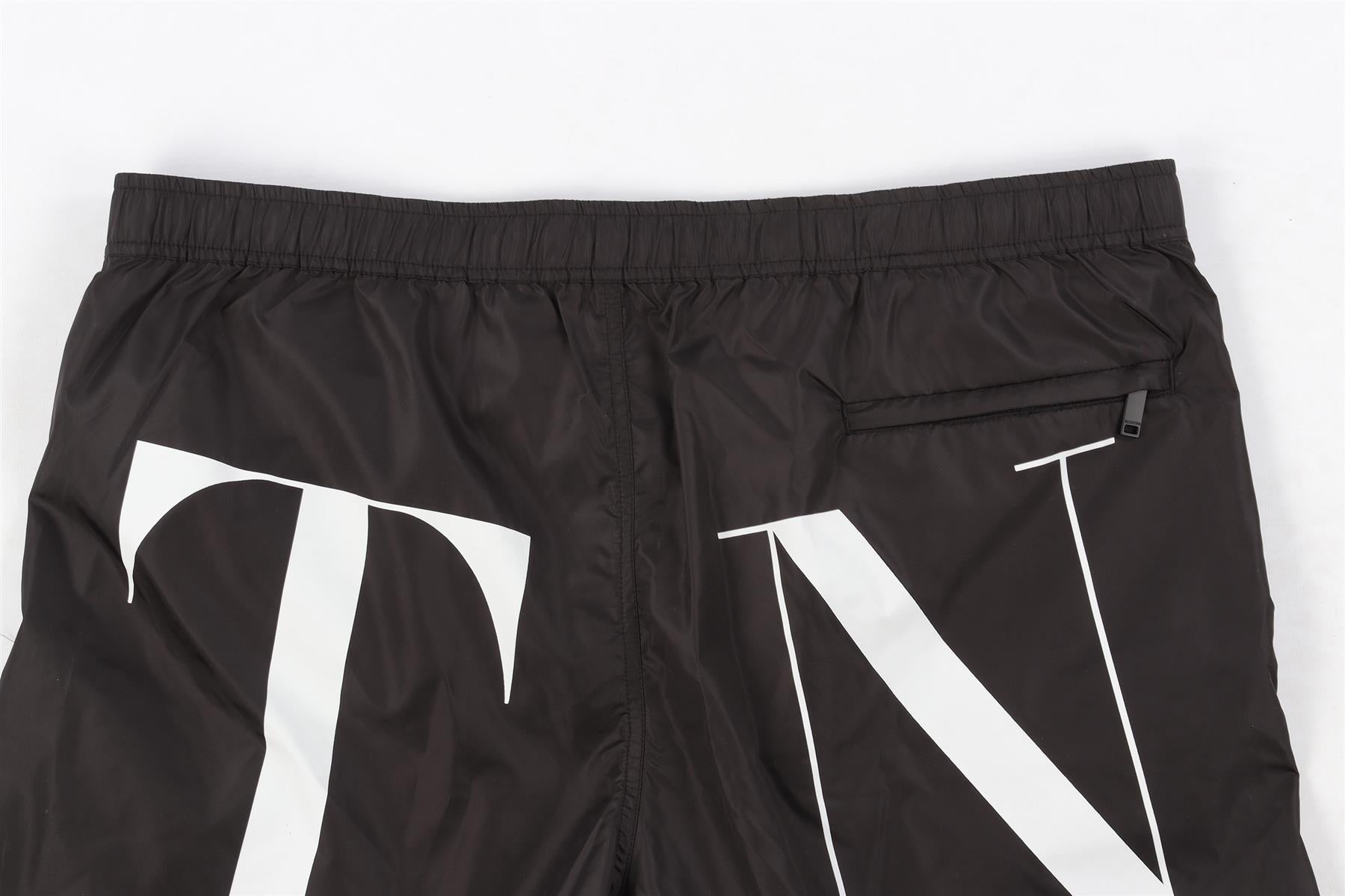 VALENTINO BLACK MEN'S SWIM SHORTS IT 50 UK 34