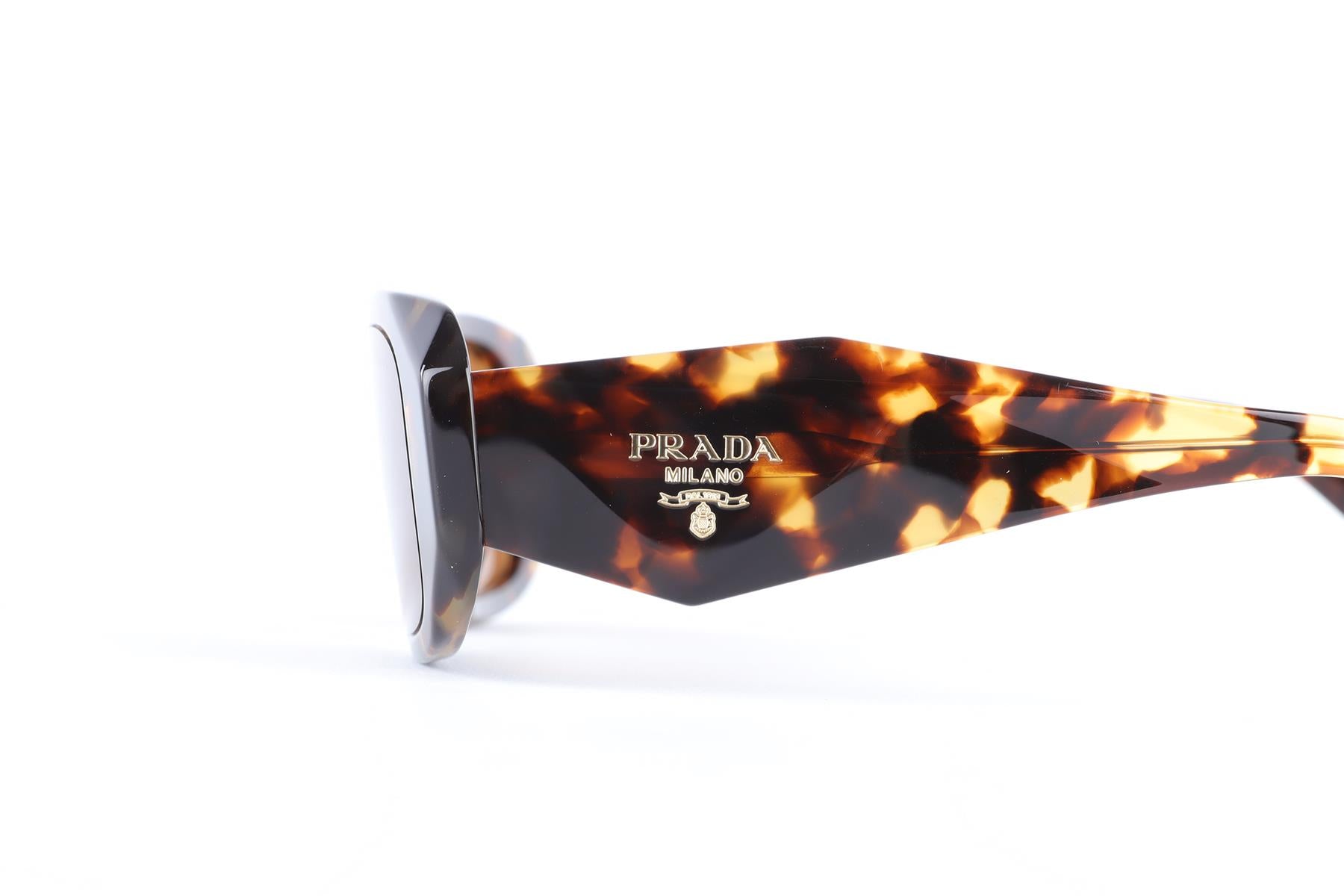 PRADA BROWN RECTANGLE FRAME ACETATE SUNGLASSES