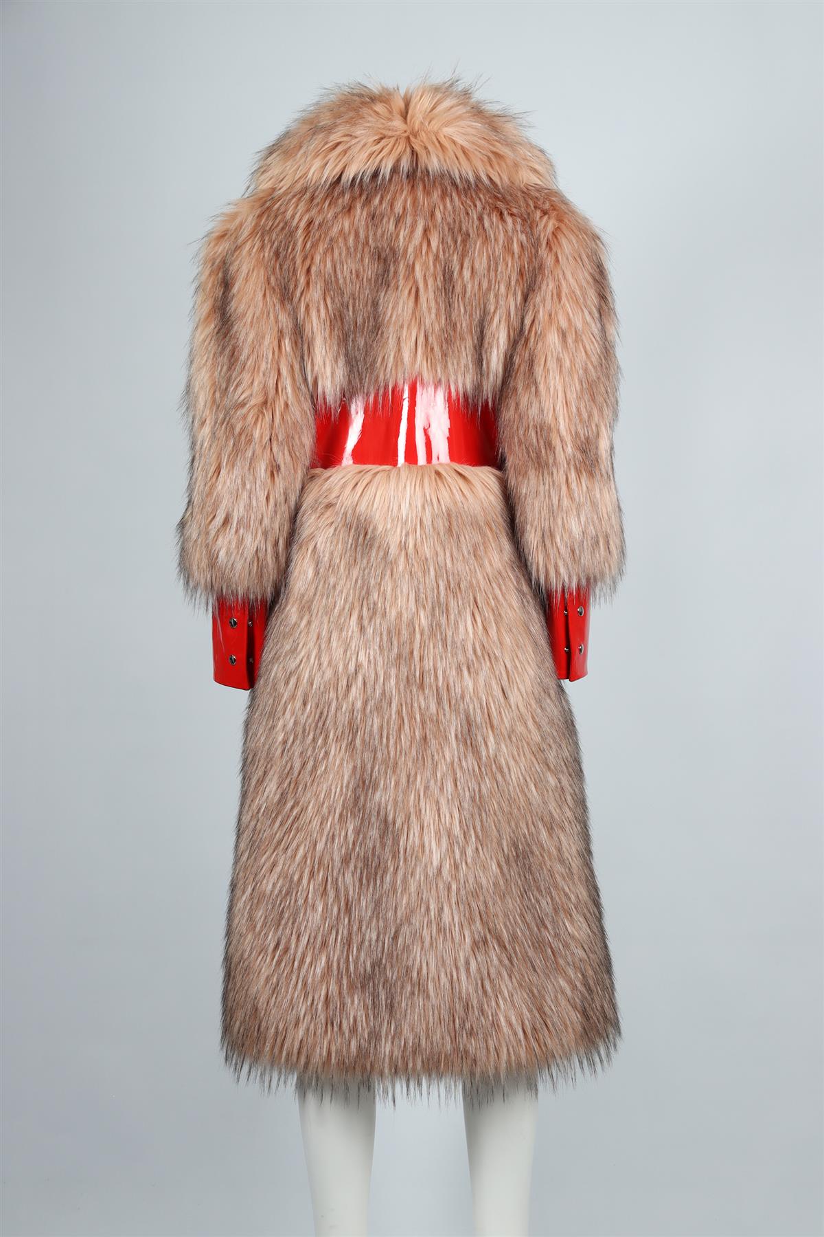 GUCCI NUDE AND RED FAUX FUR COAT IT 42 UK 10