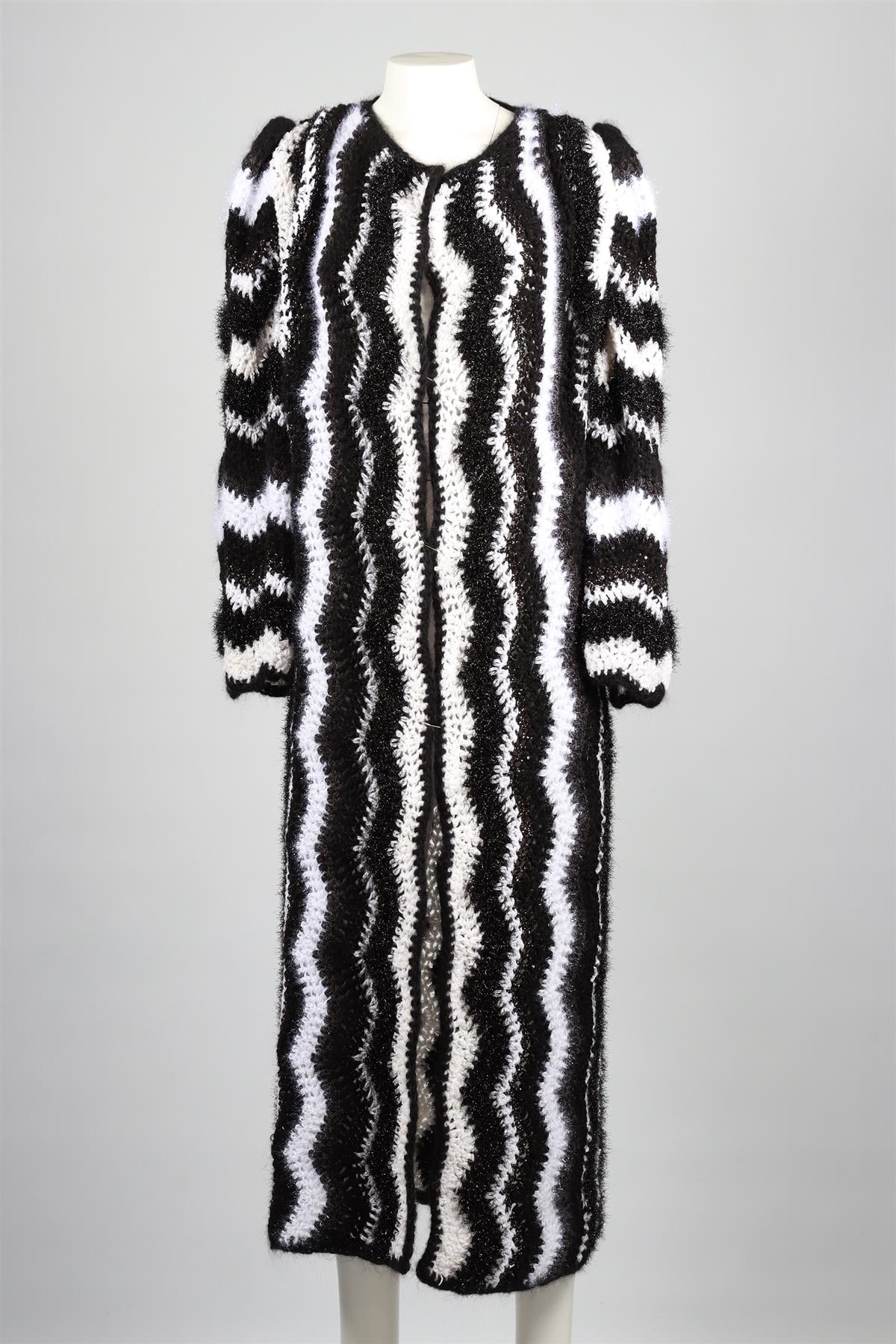 MARIDRUNA BLACK AND WHITE WOOL CARDIGAN ONE SIZE