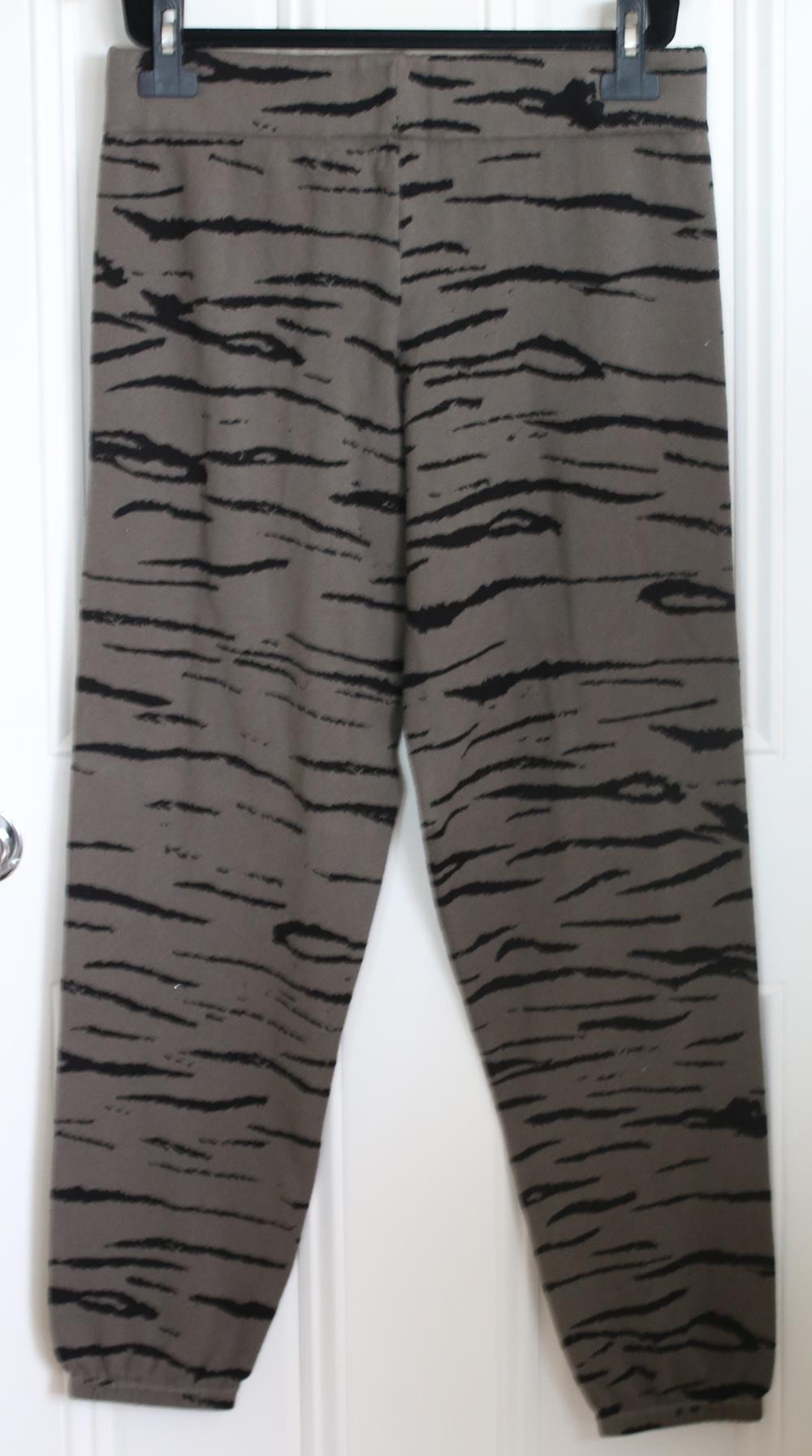 MONROW VINTAGE TIGER PRINT CASHMERE BLEND SWEATPANTS MEDIUM