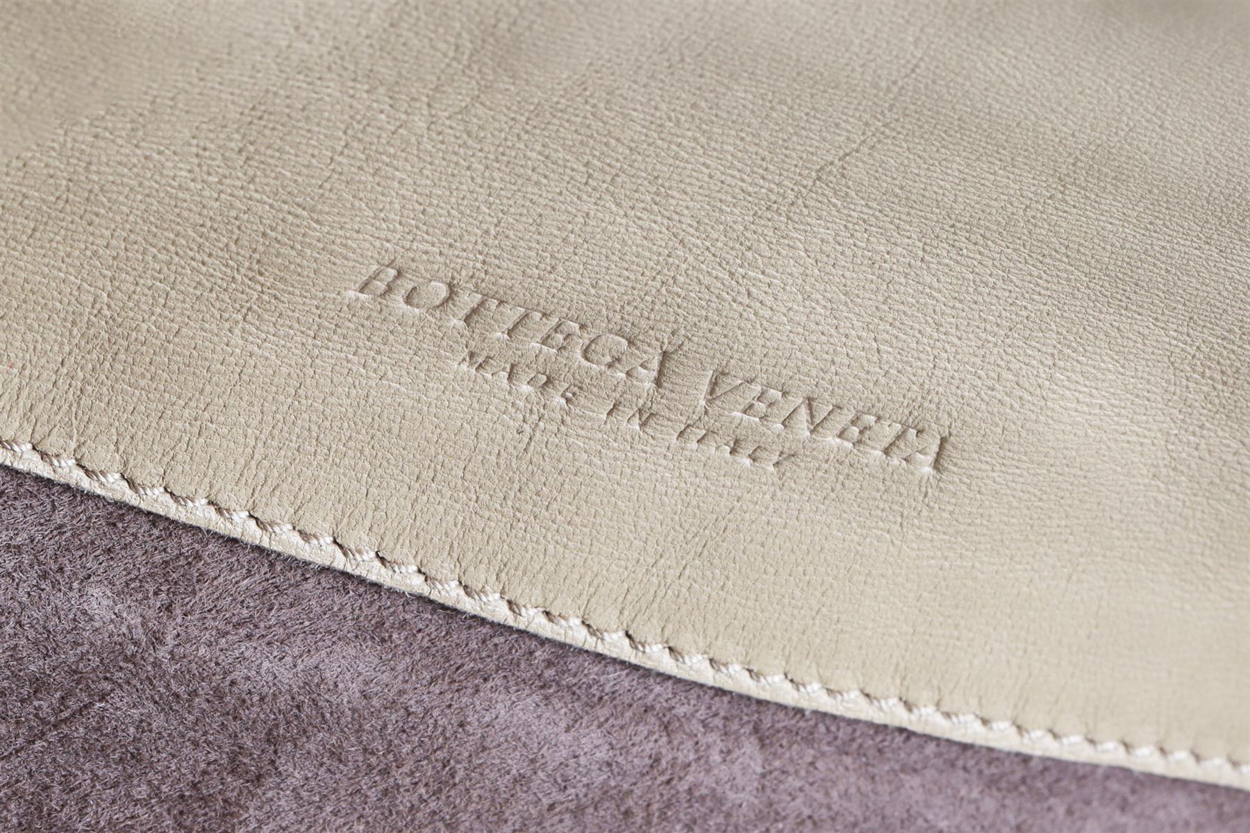 BOTTEGA VENETA BEIGE INTRECCIATO LEATHER CLUTCH