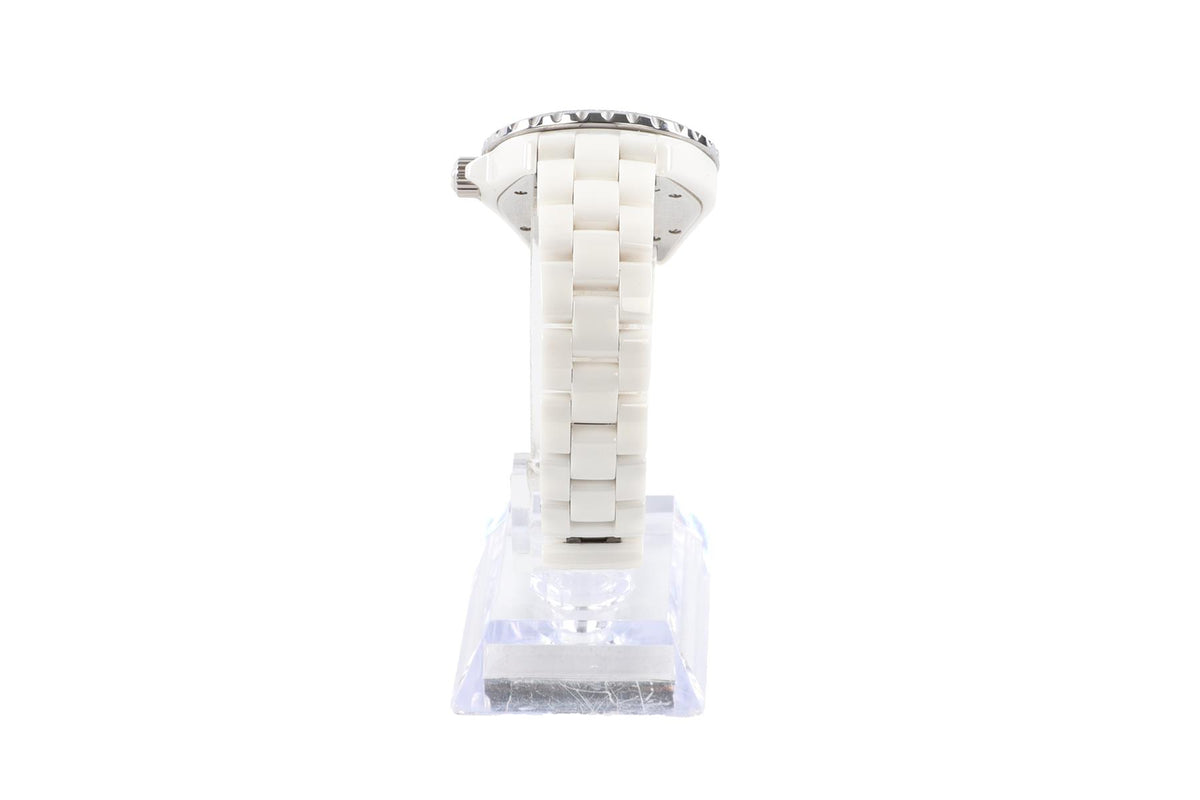 CHANEL WHITE J12 33 MM DIAMOND AND CERAMIC WRIST WATCH