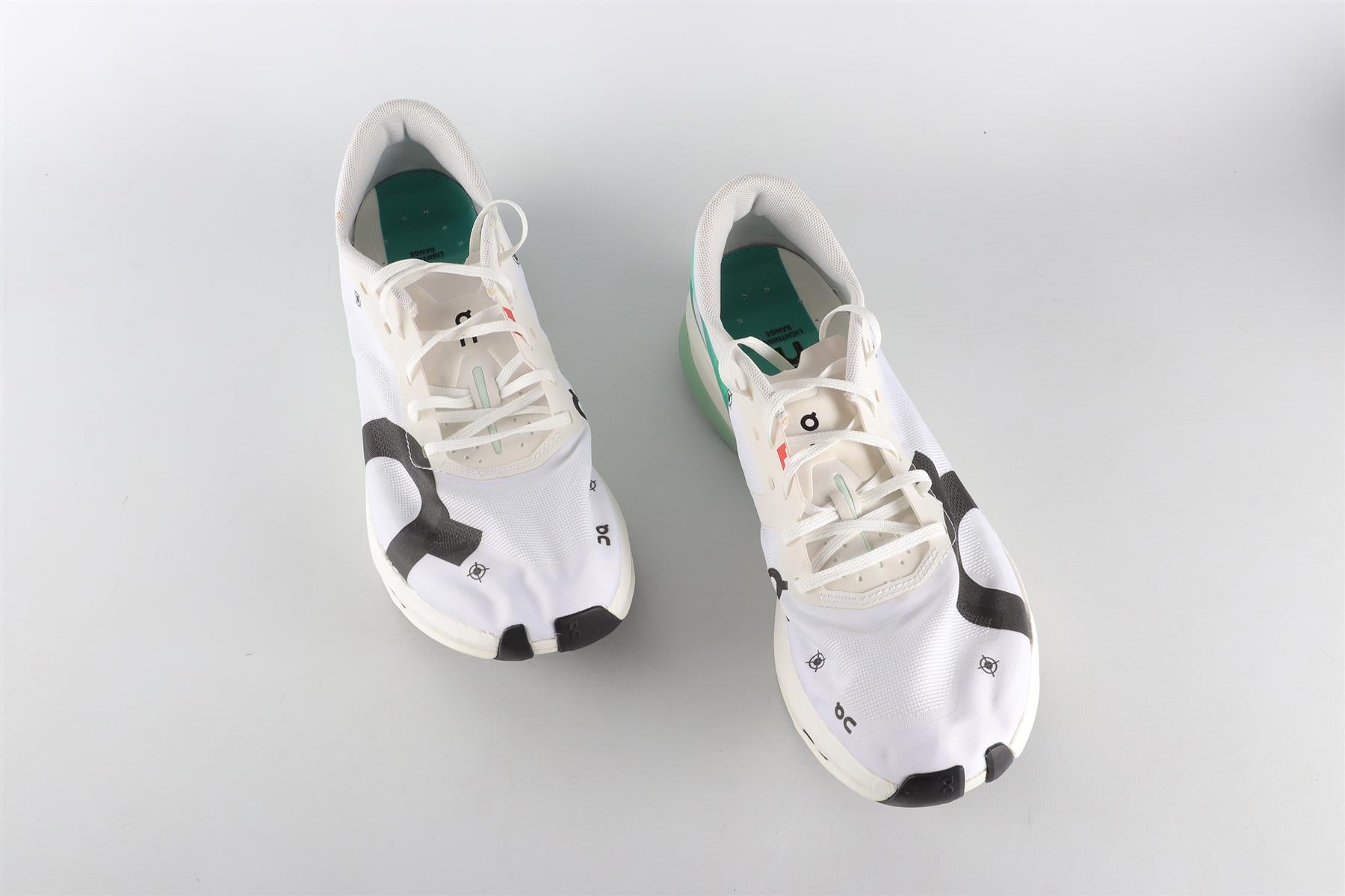 ON WHITE MEN'S MESH SNEAKERS UK 8.5