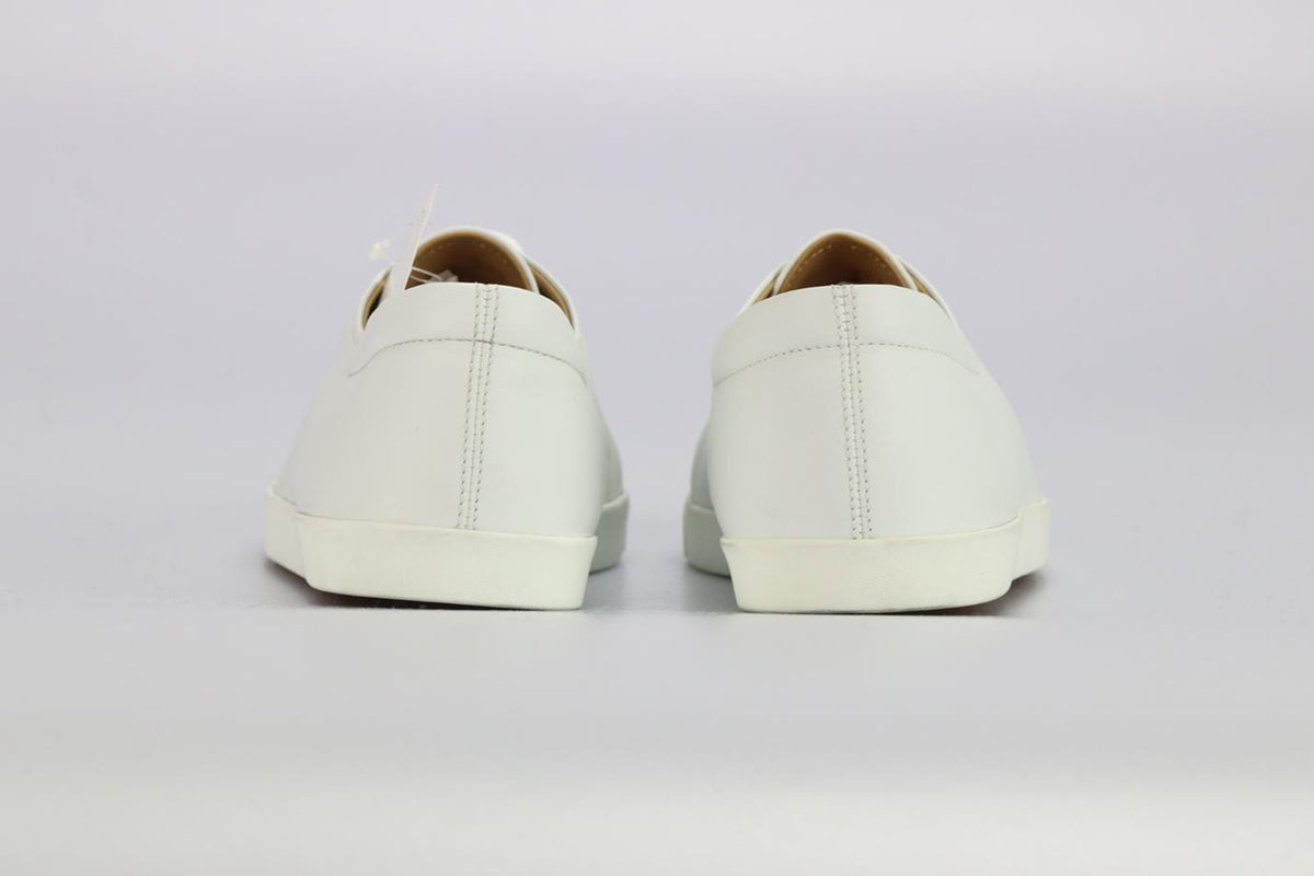 LEATHER SNEAKERS