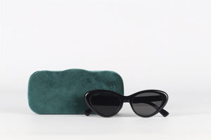 GUCCI BLACK CAT EYE ACETATE SUNGLASSES