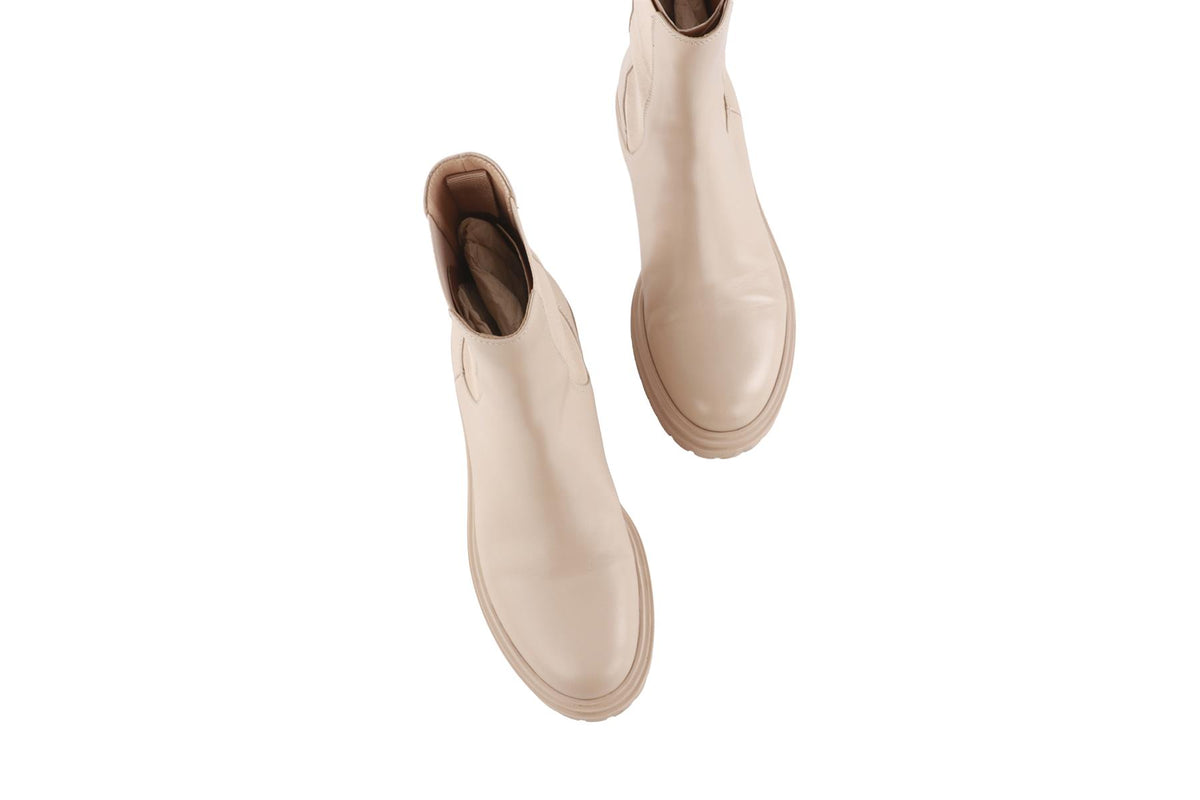GIANVITO ROSSI NUDE LEATHER ANKLE BOOTS EU 39.5 UK 6.5 US 9.5