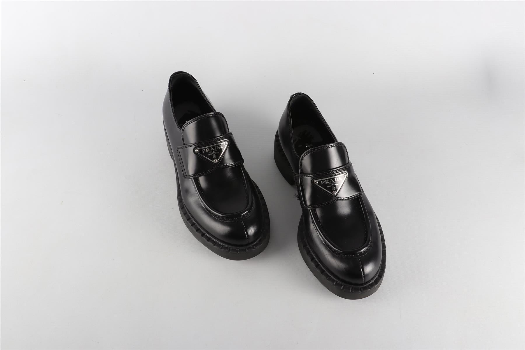PRADA BLACK LEATHER LOAFERS EU 35