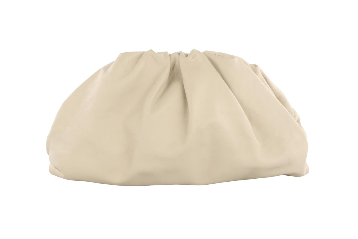 BOTTEGA VENETA ECRU POUCH LARGE LEATHER CLUTCH