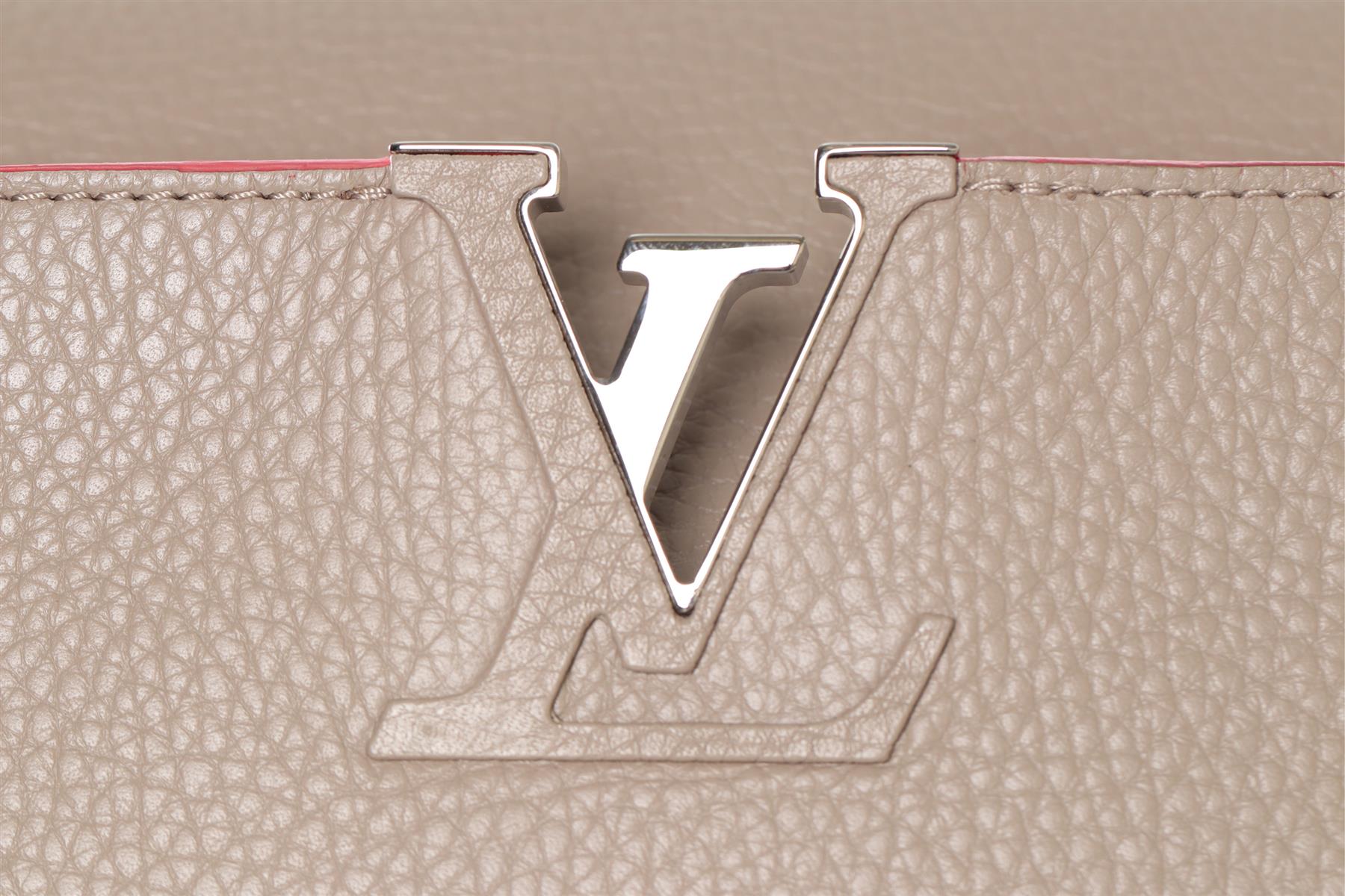 LOUIS VUITTON TAUPE 2014 CAPUCINES MM TAURILLON LEATHER TOTE BAG