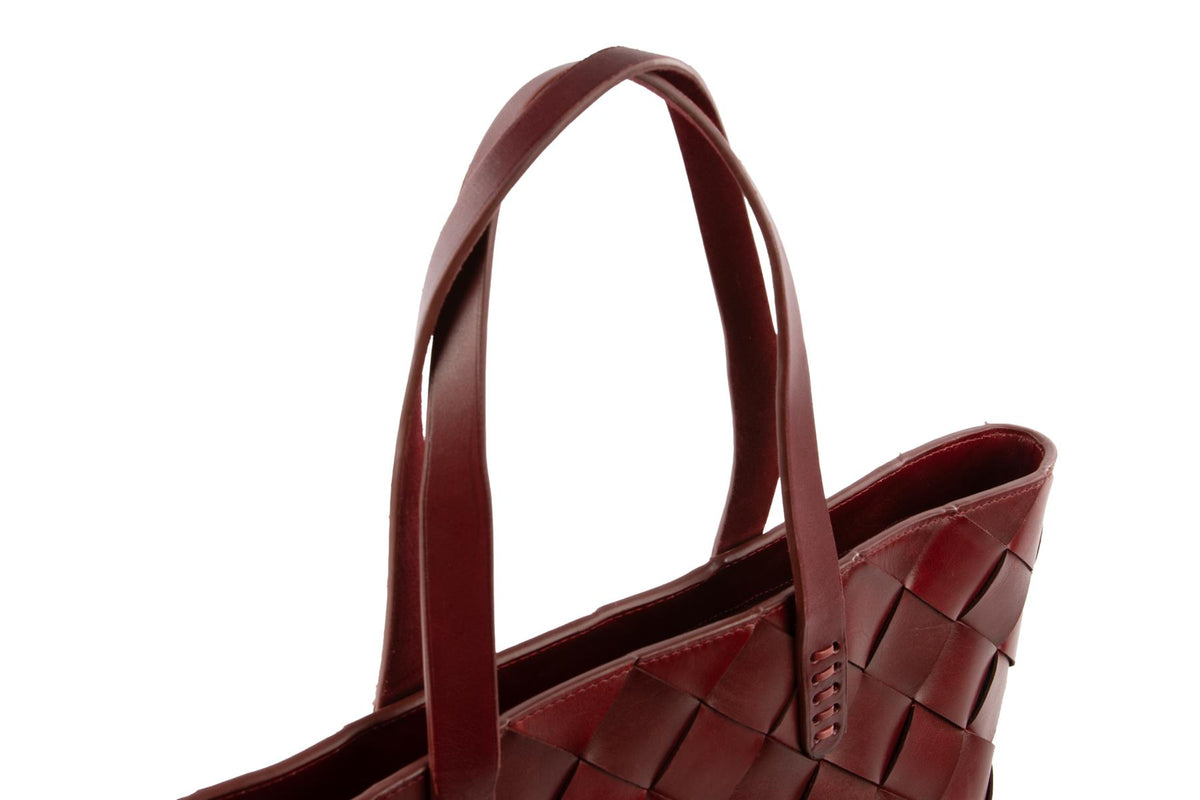 DRAGON DIFFUSION + THE MUSE BURGUNDY LEATHER SHOULDER BAG