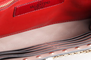 VALENTINO GARAVANI PINK ROCKSTUD LEATHER SHOULDER BAG