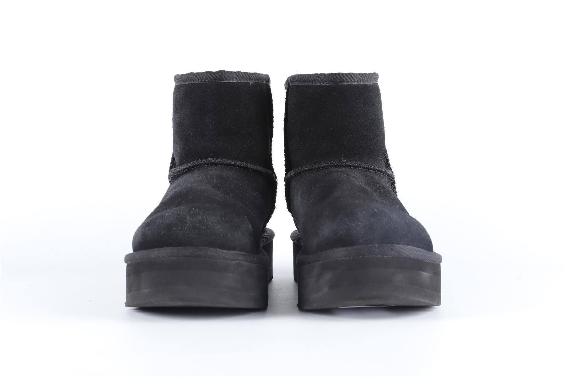 UGG AUSTRALIA BLACK KIDS GIRLS BOOTS EU 36 UK 3 US 4