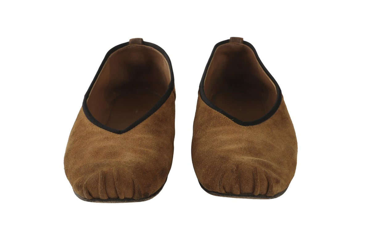 THE ROW TAN SUEDE BALLET FLATS  EU 38 UK 5 US 8