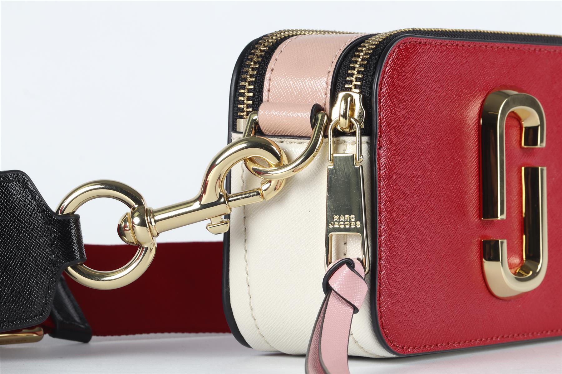 MARC JACOBS RED THE MARC JACOBS SNAPSHOT LEATHER SHOULDER BAG